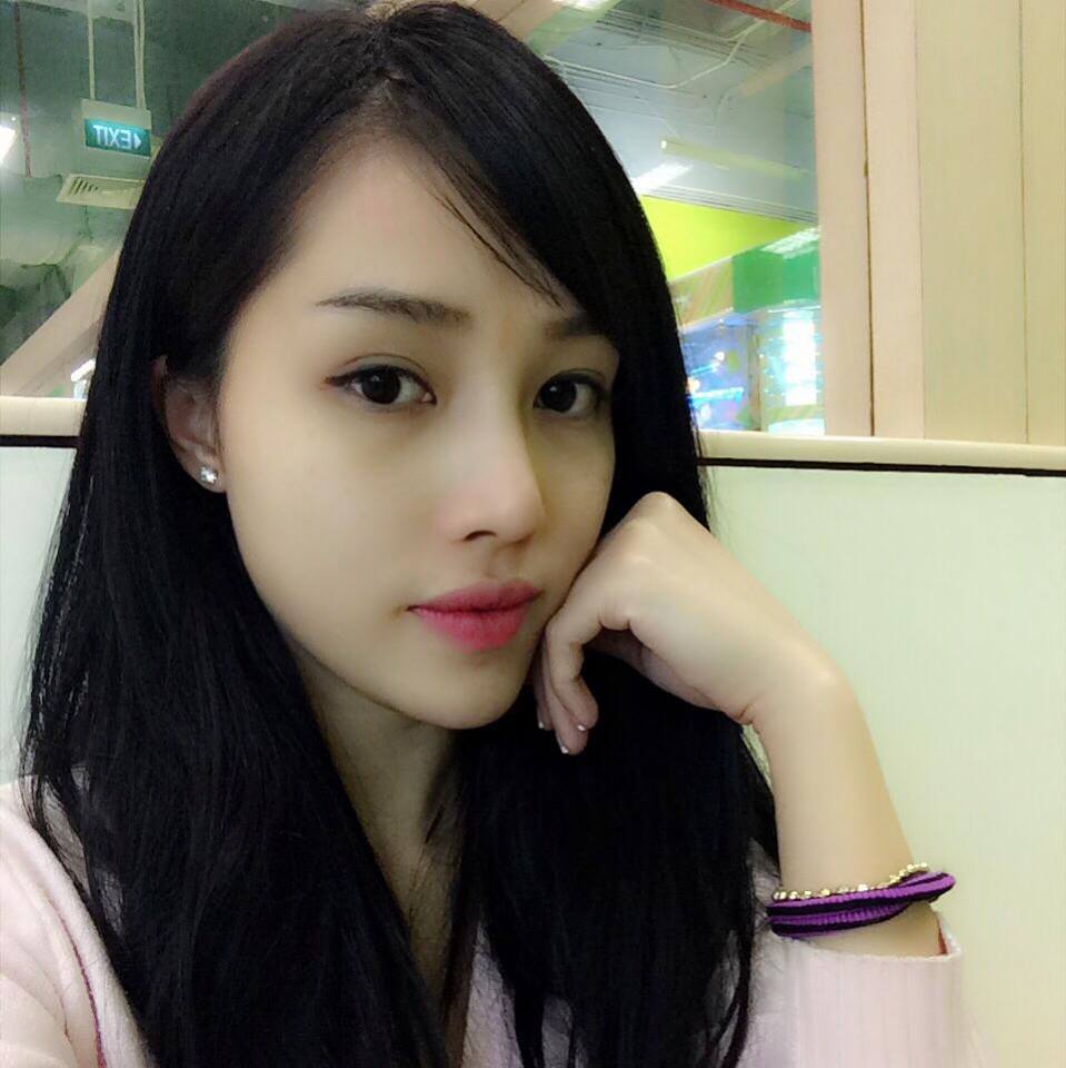 《裸》在线观看